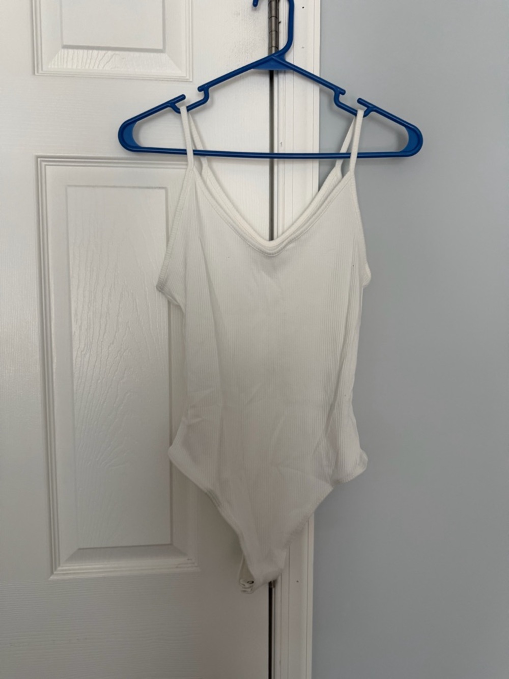 American Eagle Outfitters White Ribbed V-Neck Spaghetti Strap Bodysuit